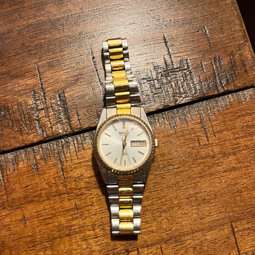 Women’s seiko two tone watch